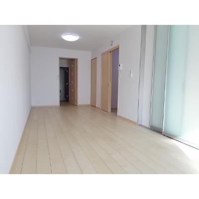 レジデンス西川 303【管理NO：1-019637701-03030】 ★家具家電は申し込み後に搬入します★ ★2026年10月下旬入居可能★の物件写真2