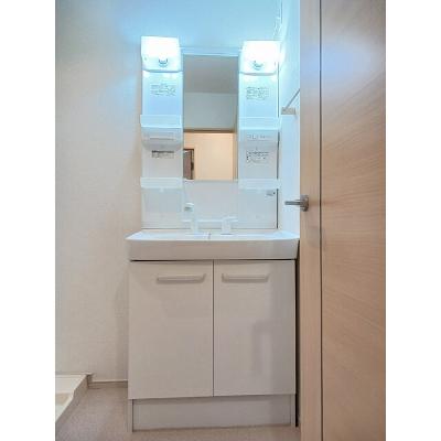 ラメールＢ 201【管理NO：1-019623501-02010】 ★家具家電は申し込み後に搬入します★ ★2026年11月上旬入居可能★の物件写真6
