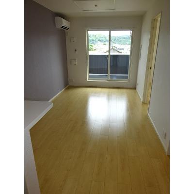 エルヴィータ・ウーノ 203【管理NO：1-022878401-02030】 ★家具家電は申し込み後に搬入します★ ★2026年11月下旬入居可能★の物件写真2