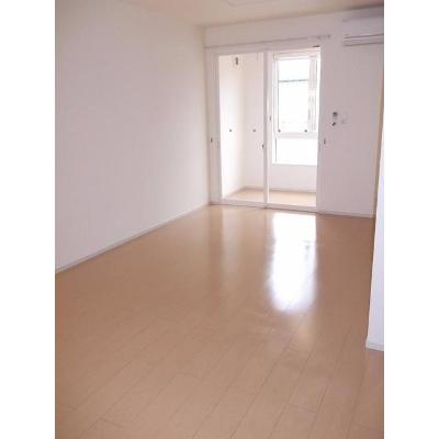 コペル南安長 104【管理NO：1-019433701-01040】 ★家具家電は申し込み後に搬入します★ ★2026年10月中旬入居可能★の物件写真2