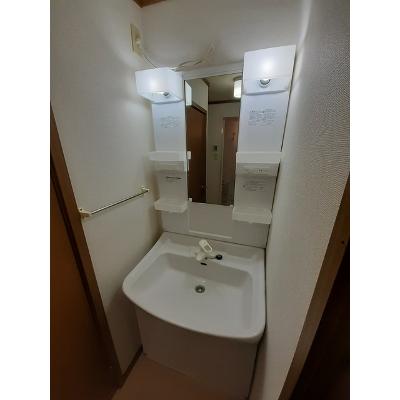 セレブレイトⅢ 103【管理NO：1-011792303-01030】 ★家具家電は申し込み後に搬入します★ ★2026年12月中旬入居可能★の物件写真6
