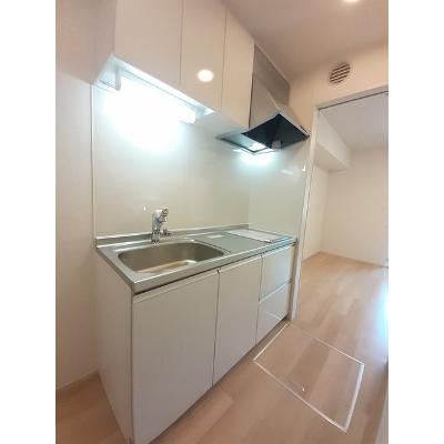 グリーン　オレンジ　Ｂ 105【管理NO：1-027525202-01050】 ★家具家電は申し込み後に搬入します★ ★2026年11月中旬入居可能★の物件写真3