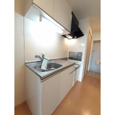 プリートプリムラ 203【管理NO：1-019497401-02030】 ★家具家電は申し込み後に搬入します★ ★2026年10月下旬入居可能★の物件写真3