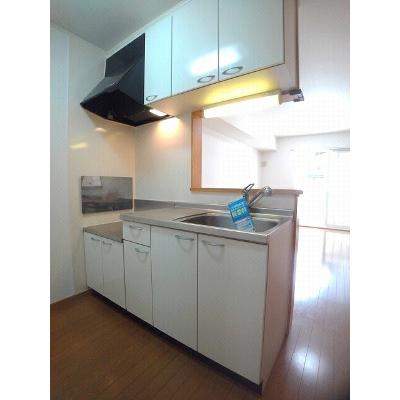 アストラル 103【管理NO：1-014051601-01030】 ★家具家電は申し込み後に搬入します★ ★2026年11月上旬入居可能★の物件写真3