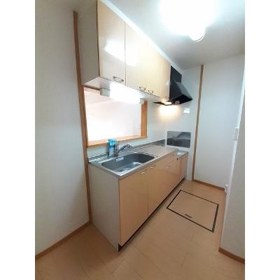 アムールⅡ号館 103【管理NO：1-014301702-01030】 ★家具家電は申し込み後に搬入します★ ★2026年11月中旬入居可能★の物件写真3