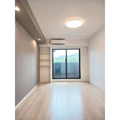 グランノア 303【管理NO：1-027227201-03030】 ★家具家電は申し込み後に搬入します★ ★2026年11月上旬入居可能★の物件写真2