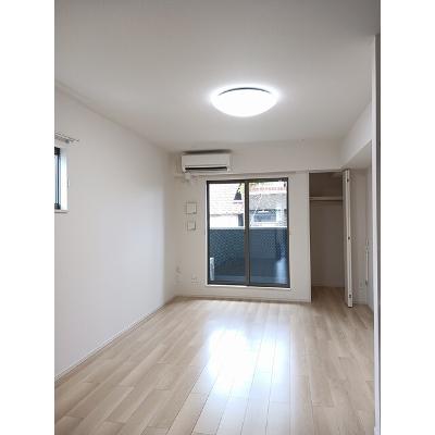 ル　シェノン 201【管理NO：1-025608201-02010】 ★家具家電は申し込み後に搬入します★ ★2026年11月中旬入居可能★の物件写真2