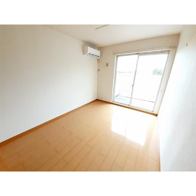 グラスロ－ズ・一生Ｂ 103【管理NO：1-014921602-01030】 ★家具家電は申し込み後に搬入します★ ★2026年11月上旬入居可能★の物件写真2