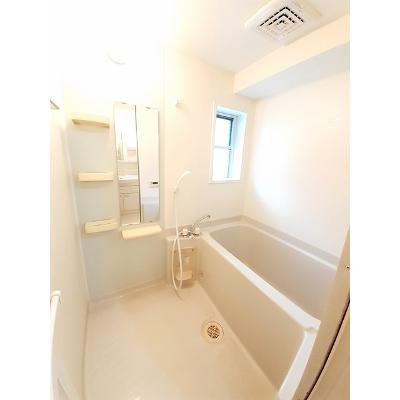 グラスロ－ズ・一生Ｂ 103【管理NO：1-014921602-01030】 ★家具家電は申し込み後に搬入します★ ★2026年11月上旬入居可能★の物件写真4