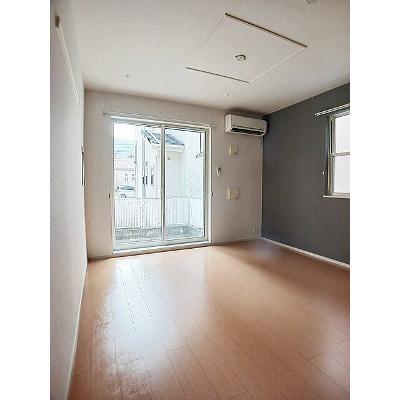 クローバー・Ⅱ 104【管理NO：1-020875102-01040】 ★家具家電は申し込み後に搬入します★の物件写真2