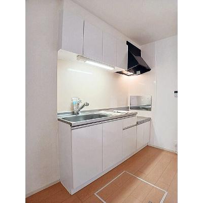 クローバー・Ⅱ 104【管理NO：1-020875102-01040】 ★家具家電は申し込み後に搬入します★の物件写真3