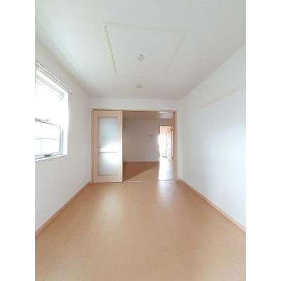 アルディエンテ 104【管理NO：1-016794601-01040】 ★家具家電は申し込み後に搬入します★の物件写真2