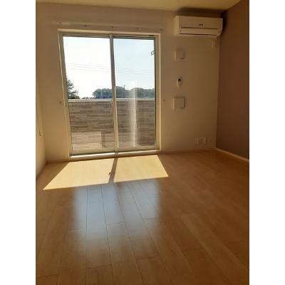 エトワール・フィラントⅡ 101【管理NO：1-023571802-01010】 ★家具家電は申し込み後に搬入します★ ★2026年11月中旬入居可能★の物件写真2