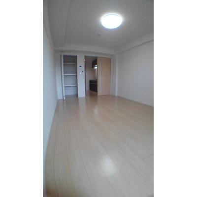 ルミリクス 303【管理NO：1-021688501-03030】 ★家具家電は申し込み後に搬入します★ ★2026年11月上旬入居可能★の物件写真2