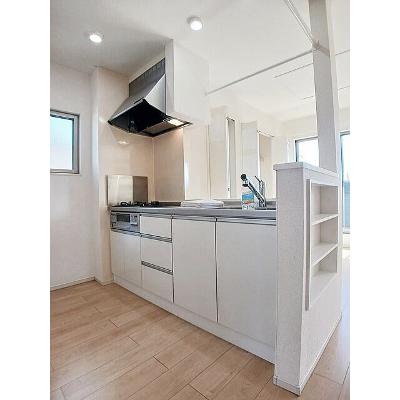 リンデンハウスⅠ 203【管理NO：1-023310901-02030】 ★家具家電は申し込み後に搬入します★ ★2026年10月上旬入居可能★の物件写真3