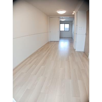 フローラ手鎌　Ⅳ 102【管理NO：1-027114604-01020】 ★家具家電は申し込み後に搬入します★ ★2026年11月中旬入居可能★の物件写真2