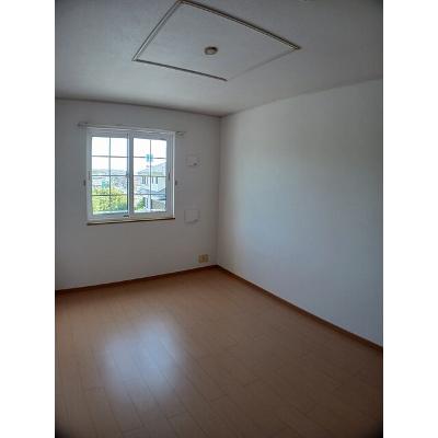 ワンネス 102【管理NO：1-015074001-01020】 ★家具家電は申し込み後に搬入します★ ★2026年11月上旬入居可能★の物件写真2
