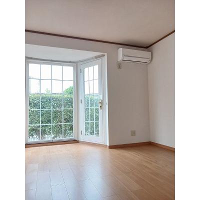 メルベイユ 105【管理NO：1-007879701-01040】 ★家具家電は申し込み後に搬入します★の物件写真2