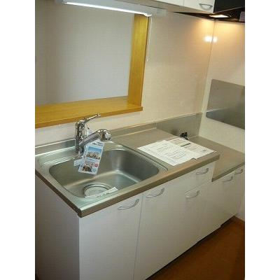 メゾン・ド・ルポス 202【管理NO：1-014455801-02020】 ★家具家電は申し込み後に搬入します★ ★2026年11月中旬入居可能★の物件写真3