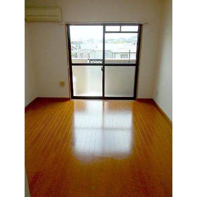 アヴァンティ 303【管理NO：1-012369301-03030】 ★家具家電は申し込み後に搬入します★ ★2026年10月下旬入居可能★の物件写真2