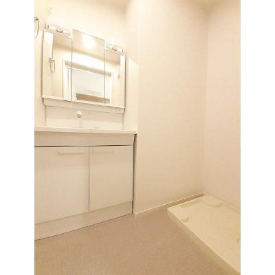 ビューテラス　Ⅲ 105【管理NO：1-026311603-01040】 ★家具家電は申し込み後に搬入します★ ★2026年11月上旬入居可能★の物件写真6