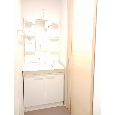 サンシャインナオコ 102【管理NO：1-021083901-01020】 ★家具家電は申し込み後に搬入します★ ★2026年11月中旬入居可能★の物件写真6