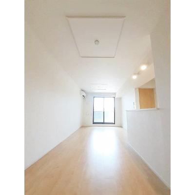 レーヴⅣ 102【管理NO：1-022880401-01020】 ★家具家電は申し込み後に搬入します★ ★2026年11月上旬入居可能★の物件写真2