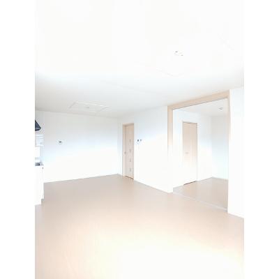 グランソレイユ　Ｄ 201【管理NO：1-017035804-02010】 ★家具家電は申し込み後に搬入します★ ★2026年10月下旬入居可能★の物件写真2