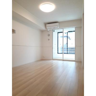 プラヤ　アズール 102【管理NO：1-027416902-01020】 ★家具家電は申し込み後に搬入します★ ★2026年11月中旬入居可能★の物件写真2