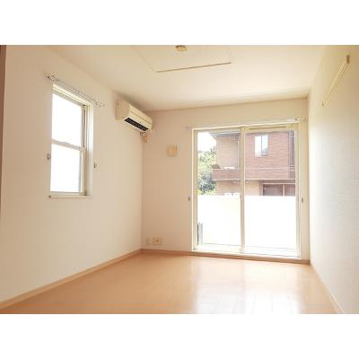 ア－ス・マーベラス 101【管理NO：1-015783001-01010】 ★家具家電は申し込み後に搬入します★の物件写真2
