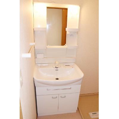 apartment 鹿児島県霧島市隼人町真孝２２７－１ 

↓地図はこちらから