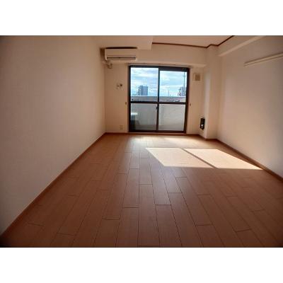 エテルノソ－レ 402【管理NO：1-013480601-04020】 ★家具家電は申し込み後に搬入します★ ★2026年11月中旬入居可能★の物件写真2