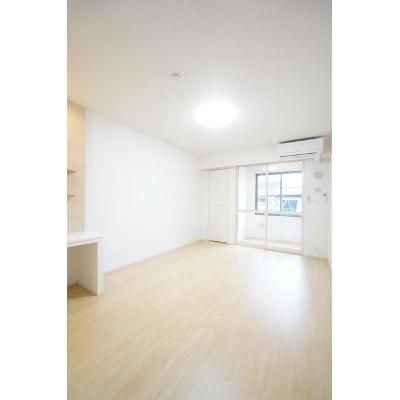 プルチーノ 102【管理NO：1-024928401-01020】 ★家具家電は申し込み後に搬入します★ ★2026年11月上旬入居可能★の物件写真2