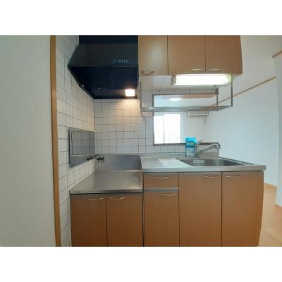 アンシャンテ 201【管理NO：1-011775701-02010】 ★家具家電は申し込み後に搬入します★ ★2026年11月上旬入居可能★の物件写真3