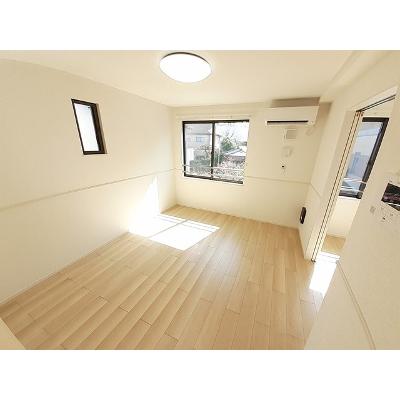 グラシア 201【管理NO：1-027401902-02010】 ★家具家電は申し込み後に搬入します★ ★2026年10月下旬入居可能★の物件写真2