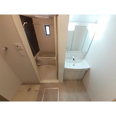 グラシア 201【管理NO：1-027401902-02010】 ★家具家電は申し込み後に搬入します★ ★2026年10月下旬入居可能★の物件写真6