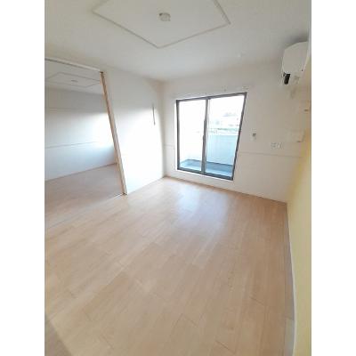 グランツ 203【管理NO：1-023319601-02030】 ★家具家電は申し込み後に搬入します★ ★2026年11月中旬入居可能★の物件写真2