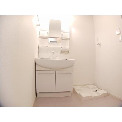 フル－ル　ドゥ　スリジェ 205【管理NO：1-019139401-02050】 ★家具家電は申し込み後に搬入します★の物件写真6