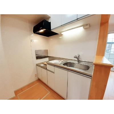 サニーハウス光 101【管理NO：1-018834601-01010】 ★家具家電は申し込み後に搬入します★ ★2026年12月中旬入居可能★の物件写真3