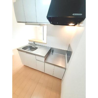 プランドール 202【管理NO：1-018231101-02020】 ★家具家電は申し込み後に搬入します★ ★2026年11月中旬入居可能★の物件写真3