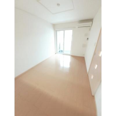 カーサ　セレノ 102【管理NO：1-015805501-01020】 ★家具家電は申し込み後に搬入します★ ★2026年11月上旬入居可能★の物件写真2