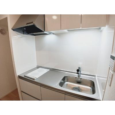 フェリシア南小泉 102【管理NO：1-028090301-01020】 ★家具家電は申し込み後に搬入します★ ★2026年10月下旬入居可能★の物件写真3