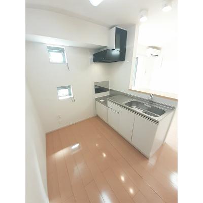 カーサ・デ・グラシア 201【管理NO：1-020037901-02010】 ★家具家電は申し込み後に搬入します★ ★2026年11月上旬入居可能★の物件写真3