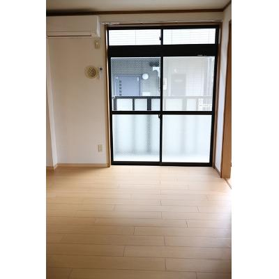 アイオーラ 203【管理NO：1-010064001-02030】 ★家具家電は申し込み後に搬入します★ ★2026年11月中旬入居可能★の物件写真2