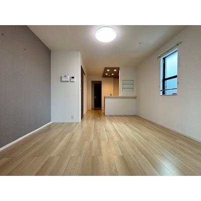 カーサ・アルバ 201【管理NO：1-026658201-02010】 ★家具家電は申し込み後に搬入します★ ★2026年11月中旬入居可能★の物件写真2