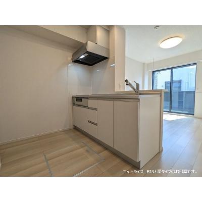 アーバンクレストール 102【管理NO：1-028851901-01020】 ★家具家電は申し込み後に搬入します★ ★2027年03月上旬入居可能★の物件写真3