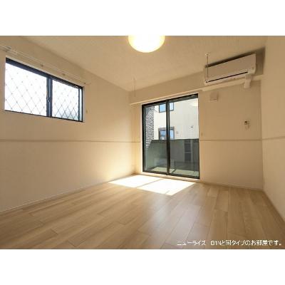 アーバンクレストール 101【管理NO：1-028851901-01010】 ★家具家電は申し込み後に搬入します★ ★2027年03月上旬入居可能★の物件写真2