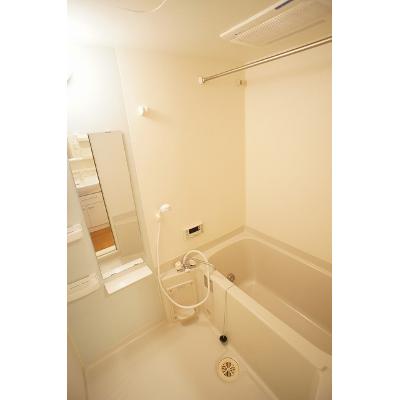 セントラルパーク 402【管理NO：1-012937701-04020】 ★家具家電は申し込み後に搬入します★ ★2026年11月中旬入居可能★の物件写真4