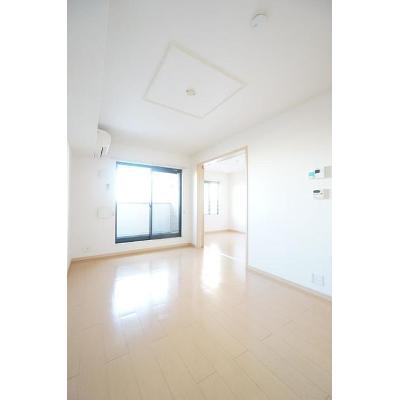 サニーヴィラ・Ⅲ 203【管理NO：1-015173201-02030】 ★家具家電は申し込み後に搬入します★ ★2026年11月中旬入居可能★の物件写真2