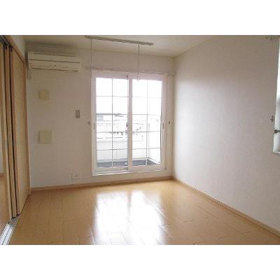 ライム　ストーン 201【管理NO：1-015758301-02010】 ★家具家電は申し込み後に搬入します★ ★2026年11月中旬入居可能★の物件写真2